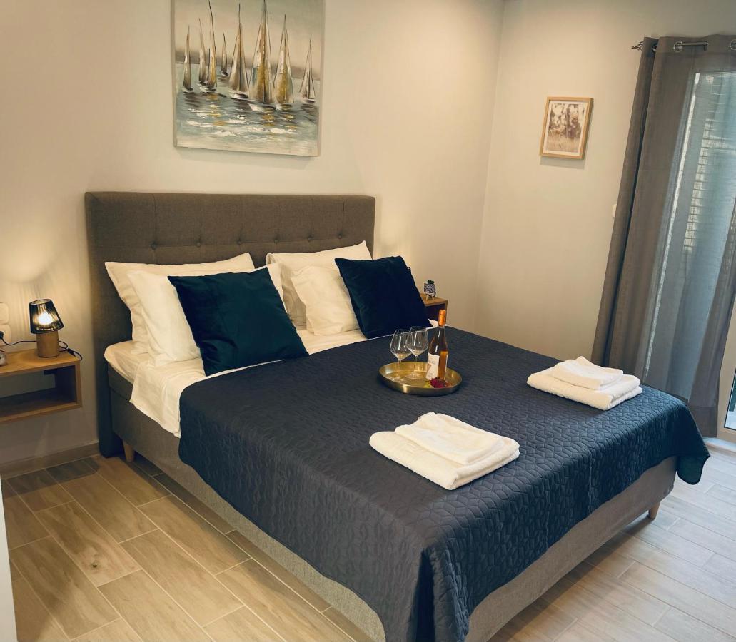 Wave Luxury Apartments Кассиопи Экстерьер фото